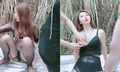 少婦網約小哥遊玩,到地勾引,小哥不從,被說妳不會同性戀吧,聽完雄起把倆少婦艹服