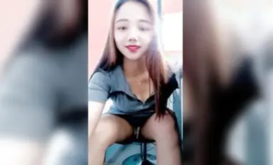 [Tangtang] สาวสวยให้ด้งเลียเท้าและเย็ด B ในร้านการแสดงออกทางสีหน้าของเธอน่าตื่นเต้นจริงๆ