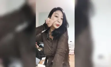 應求更新！美胸大學生~【眼裡有星辰】道具自慰~好騷好美！ (10)