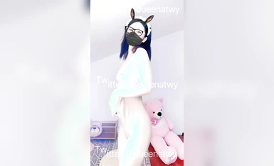 強抖音風蘿莉網紅女神 裸舞+啪啪+露出+紫薇+美乳+內射+粉穴 一次看爽 (23)
