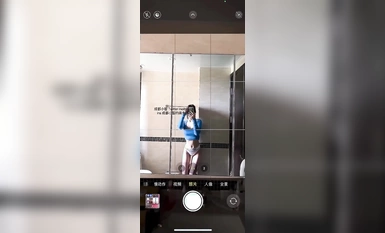 Ang malakas na Douyin style loli internet celebrity goddess ay sumasayaw na hubo't hubad + nakikipagtalik + naglalantad + crape myrtle + magagandang suso + creampie + pink na puki, nakakatuwang panoorin nang sabay-sabay (79)