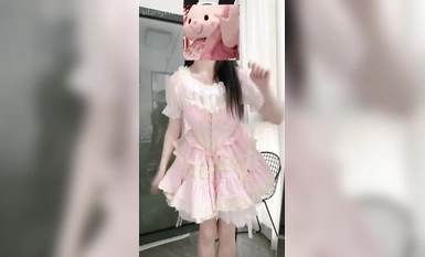 強抖音風蘿莉網紅女神 裸舞+啪啪+露出+紫薇+美乳+內射+粉穴 一次看爽 (50)