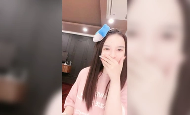 核彈！極品尤物~20小時~【幼貓】天然美乳~這身材絕了 (8)