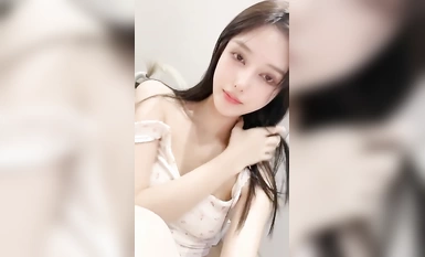 核彈！綠播女神~20小時~【香奈奈】超美網紅臉~狂擼到爆蛋~！ (9)