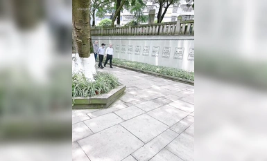 Pendedahan gila artis terkenal "Nana" terbaharu, berani berjalan di sekitar jalanan seolah-olah di bumi tiada siapa, mendedahkan dirinya di hadapan orang lain (5)