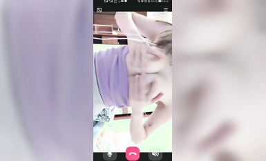 顏值白皙美女『貝貝』土豪專享私拍流出 超級美乳 長腿翹臀 粉嫩饅頭美逼 各種姿勢誘惑 超清3K原版