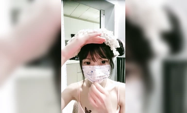 Nàng tiên nhỏ tuyệt nhất ~ [Nước sốt lê] được chèn một cách điên cuồng với các đạo cụ ~ nước trắng chảy ra ~ ngầu quá ~! ~~~! (1)