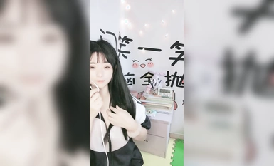 น้องสาวคนดังของอินเทอร์เน็ต Wenjing! เป็นเรื่องยากที่จะช่วยตัวเองในห้องที่ต้องเสียเงิน! เธอถอดชุดชั้นในออก หักหีของเธอ อย่างใกล้ชิด สอดนิ้วเข้าไปในนั้น ครางเบา ๆ ยกบั้นท้ายอันอ้วนขึ้น และอ้าปากค้าง เย้ายวนใจอย่างยิ่ง