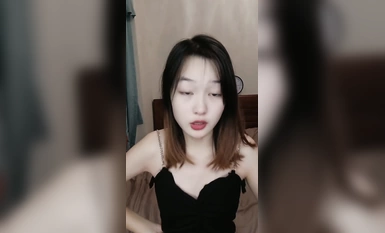 鄰家妹妹！乖巧清純小姐姐！激情大戰頭套男，黑絲高跟鞋主動騎乘，一下下猛坐，扛起雙腿全裸輸出
