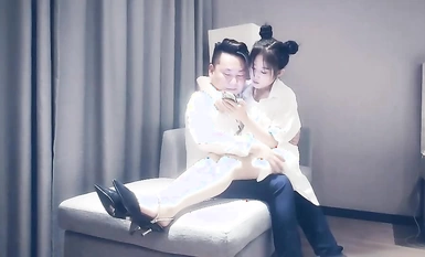 王總探花 哪吒頭外圍童顏巨乳粉穴特寫