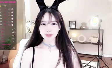 stripchat【DeepEggs】極品女神~!清純反差~細長美腿~跳蛋猛震 (8)