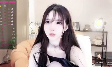 stripchat【DeepEggs】極品女神~!清純反差~細長美腿~跳蛋猛震 (10)