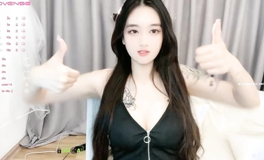 高顏值主播@CNLK(蛇姬、qing_qq) 1V1私聊尺度福利秀1 (2)
