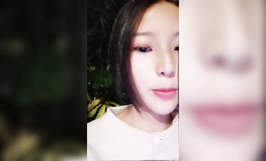 甄漂亮 學妹勾引保安大爺野戰 多場合集 (20)
