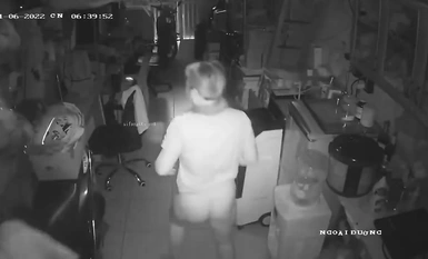 2023 최신 스트리밍 해커 집 카메라 해킹 몰래 엿보기 팝 컬렉션 콘돔없이 서있는 남동생 며느리의 보지를 조이고 며느리의 정액이 사방에 흐른다 (17)
