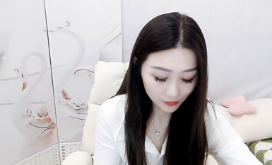 ST專賣店【YaoYao1314】罕見超高顏值女神~全程高能大秀，清純可人，一對白嫩大奶子 (8)