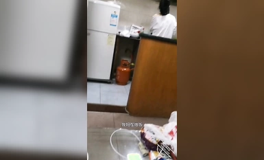 "Loạn luân mẹ con" Tôi đã cố gắng đụ người mẹ vẫn còn quyến rũ của mình một thời gian dài và cuối cùng đã thực hiện được tâm nguyện của mình trong lúc bà say (13)