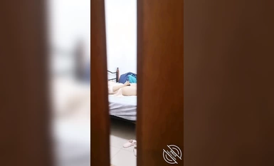 "Loạn luân mẹ con" Tôi đã cố gắng đụ người mẹ vẫn còn quyến rũ của mình trong một thời gian dài và cuối cùng đã thực hiện được ước nguyện của mình trong lúc bà say (9)