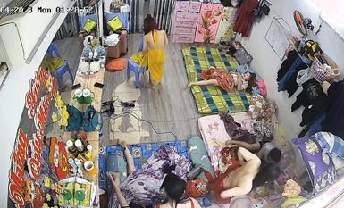 Vụ rò rỉ mới nhất từ phòng riêng năm 2023. Hacker bẻ camera và quay lén nhiều lần việc thay quần áo, tắm trong phòng tắm của ký túc xá gia đình (3)