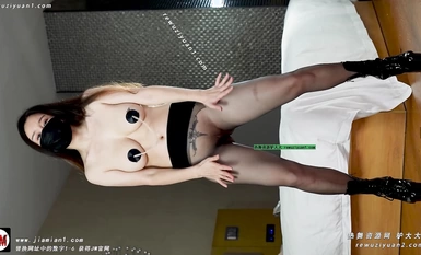 ประเด็นเดือดที่สุด! หญิงสาวหน้าตุ้งติ้งและหน้าอก F ของกลุ่มเต้นรำ [Hai Qiong] Super Member Edition ~ เกือบเปลือยถุงน่องซีทรูตัดสูงหลากหลายแบบ หน้าอกเปลือย แกว่งและล้อเล่น (6)