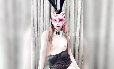 極品母狗『Cute』多人淫亂性愛轟趴 男廁停車場戶外賓館走廊 大膽露出 高清 (2)