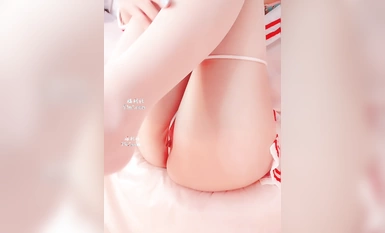 桃桃醬系列（50）值138元 紅白狗鏈半透明水手服 揉胸雙手指插入 銷魂呻吟 原版高清2