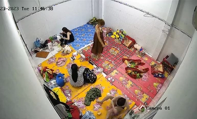 2023-5월 해커들이 몰래 촬영하는 카메라 감시를 해킹하는 최신 발생 ❤️ 메인 노스 나이트 클럽 여성 기숙사 사생활 방은 실제로 많은 사람들이 살고 있습니다.