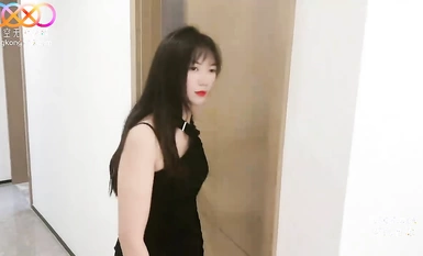 (星空無限傳媒)(xk-45)(20230613)合租的陌生人 被花言巧語哄騙的小妹妹-夢珊