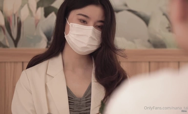 Onlyfans極品白虎網紅小姐姐NANA美女老師的誘惑性授業小夥子是真受不了了