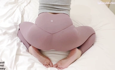 ❤️Dewi Yoga yang Cantik❤️Pengajar yoga wanita terbaik 〖Devil and Pussy〗 mempunyai bentuk badan yang melengkung, punggung yang cantik terangkat, melutut untuk seks oral, dan secara aktif menunggang ayam jantan yang besar