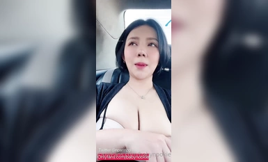 《頂級網紅☀️重磅精品》露臉才是王道！短發氣質美女OnlyFans大波反差女神babyn訂閱 (25)