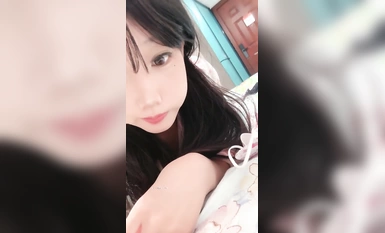 Pure desire girl [Wen Wenjiang], isang school beauty, ay nakipagtalik nang walang condom.