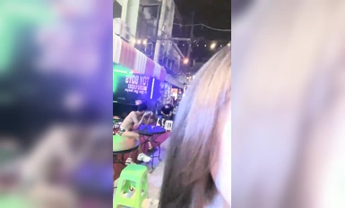 Mencari pengembala lembu di kelab malam, syurga untuk wanita, [Peach Buttocks], mengambil afrodisiak dan memohon penyeksaan ~ Lelaki kuat menidurinya dengan liar, dan cecair farajnya membanjiri, dia ditawan sepenuhnya malam ini (4)