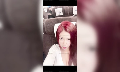 [Hé lộ tin tức ăn dưa❤️Tik Tok Big Vú] Cảnh quay riêng tư tình dục mới nhất của người nổi tiếng trên mạng weibo "Liya" "Nhật ký ngoại tuyến nhảy dù" Bộ ngực khủng của con đĩ nhỏ đang run rẩy sau khi bị đụ mạnh 