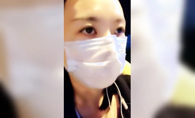 新人御姐，坐標江西，【迷人的反叛角色】，戶外勾搭，帶著美團外賣小哥哥，鑽進小樹林操逼 (6)