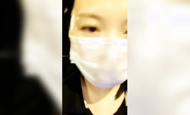 新人御姐，坐標江西，【迷人的反叛角色】，戶外勾搭，帶著美團外賣小哥哥，鑽進小樹林操逼 (6)