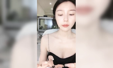Nangungunang Green Broadcaster~Super Goddess~[Han Xiyue] Bumili ng mga regalo ang mga audience at nanood ng palabas sa loob ng 29 na oras (2)