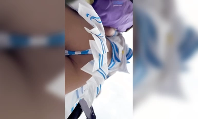 Cao thủ đẳng cấp sưu tầm đã theo dõi và bí mật quay phim mỹ nhân Loli COS Rem tại Triển lãm truyện tranh với ngoại hình xuất sắc và cặp mông hẹp lẻn vào nhà vệ sinh nữ trên CD