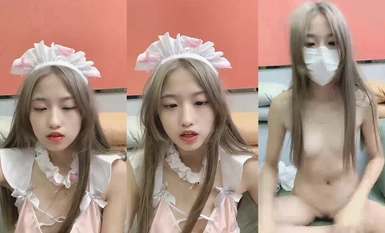 Super cute at inosenteng babae na freshman sa paaralan (3)