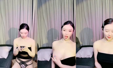 Long Legs, Netflix Face, Face Value Goddess A Little Cherry (2)