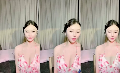 May kaunting cherry ang long-legged Internet celebrity at good-looking goddess (3)