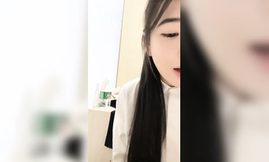 Nữ sinh năm hai Pure Desire Girl mới nhất vào tháng 8 (1)