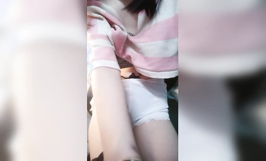 Su Xin, seorang gadis sekolah dengan susuk tubuh sempurna dalam stoking hitam (4)