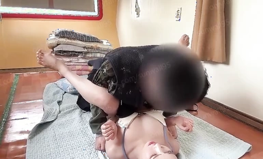 爆炸傷害！前女團成員盛世容顏極品模特chung最新私拍~名宿海灘拍拍寫真喝點酒烤點肉完事進屋干一炮2