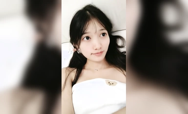 Gadis comel di sebelah Cai Cai Fairy (1)