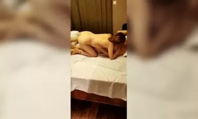 20 years old junior student girl, bubble Liang great work, [dick brother scouting flowers], from KTV to the hotel, red lights, the atmosphere to reach the high point, wasp waist and arched buttocks, pink dodo flesh wantonly inserted dry pleasure
