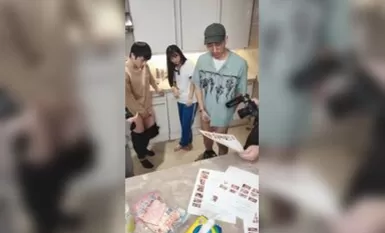 【2022.01.02下午 新鲜出炉】知名女优麻豆女神『吴梦梦』带你直击AV拍摄现场 各种激情3P乱操 高清源码无水印