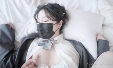 nana_taipei娜娜 女高中生和老師的故事