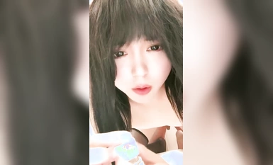 나는 이것을 처음 보았고, 내 인생에서 본 적이 없으며, 내 인생에서 본 적이 없습니다! 최고의 순수하고 큰 눈의 직진 남자가 사랑해야 할 탑 스트림 TS [샤오 안] 얼굴 노출 개인 촬영 차 흔들리는 야생 전투 알몸 달리기 음료수 소변 먹기 정자 벙커 (10)