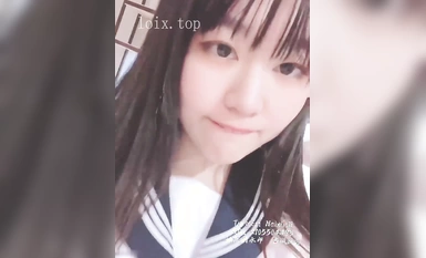 狍崽子 露臉白絲水手服